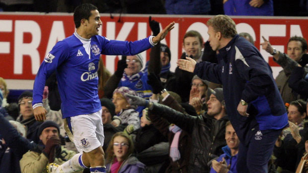 Tim Cahill and David Moyes in their Everton days.