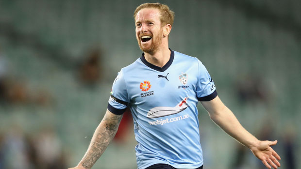 David Carney netted twice off the bench as Sydney FC downed Melbourne Victory 2-1 at Allianz Stadium.